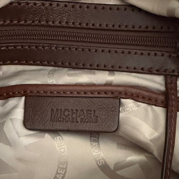 Michael Kors Tan Snake Print Hobo Bag - Picture 5 of 7